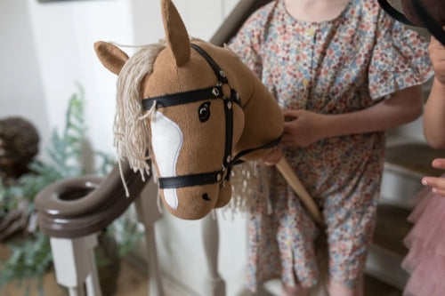 Hobby Horse Steckenpferd Astrup Beige