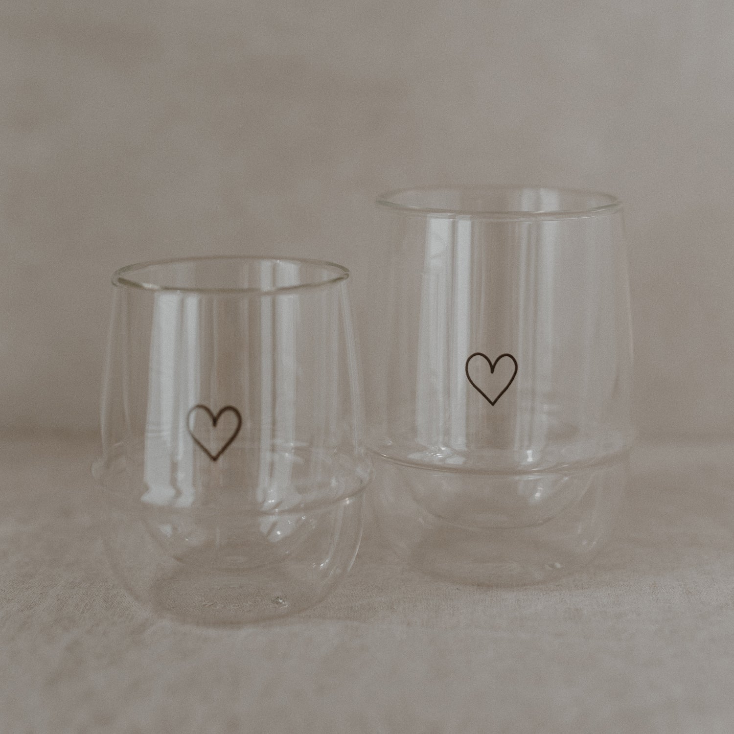 Doppelwandiges Latte Macchiato Glas Herz (Eulenschnitt) - Shades of Home
