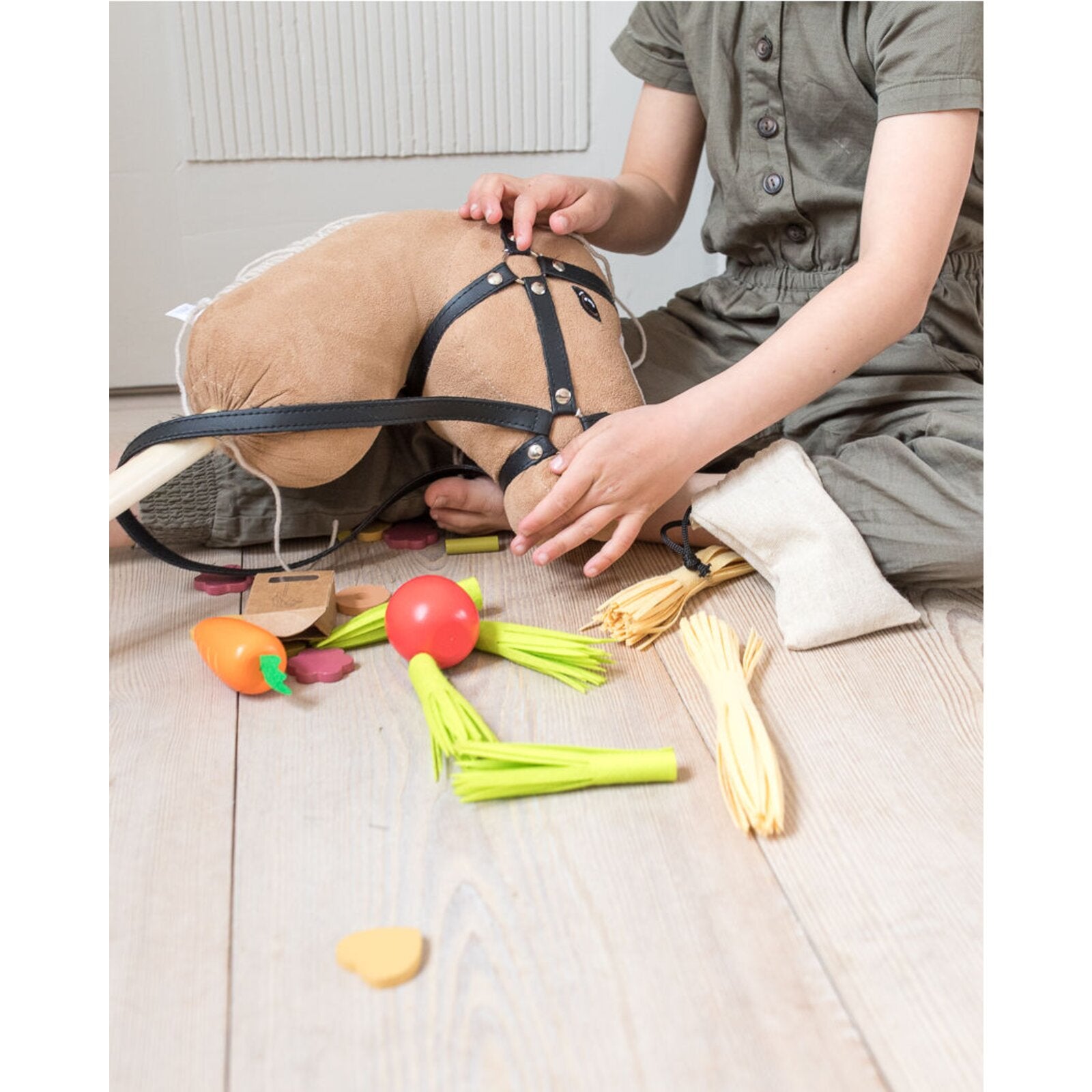 Hobby Horse Futterset byAstrup - Shades of Home