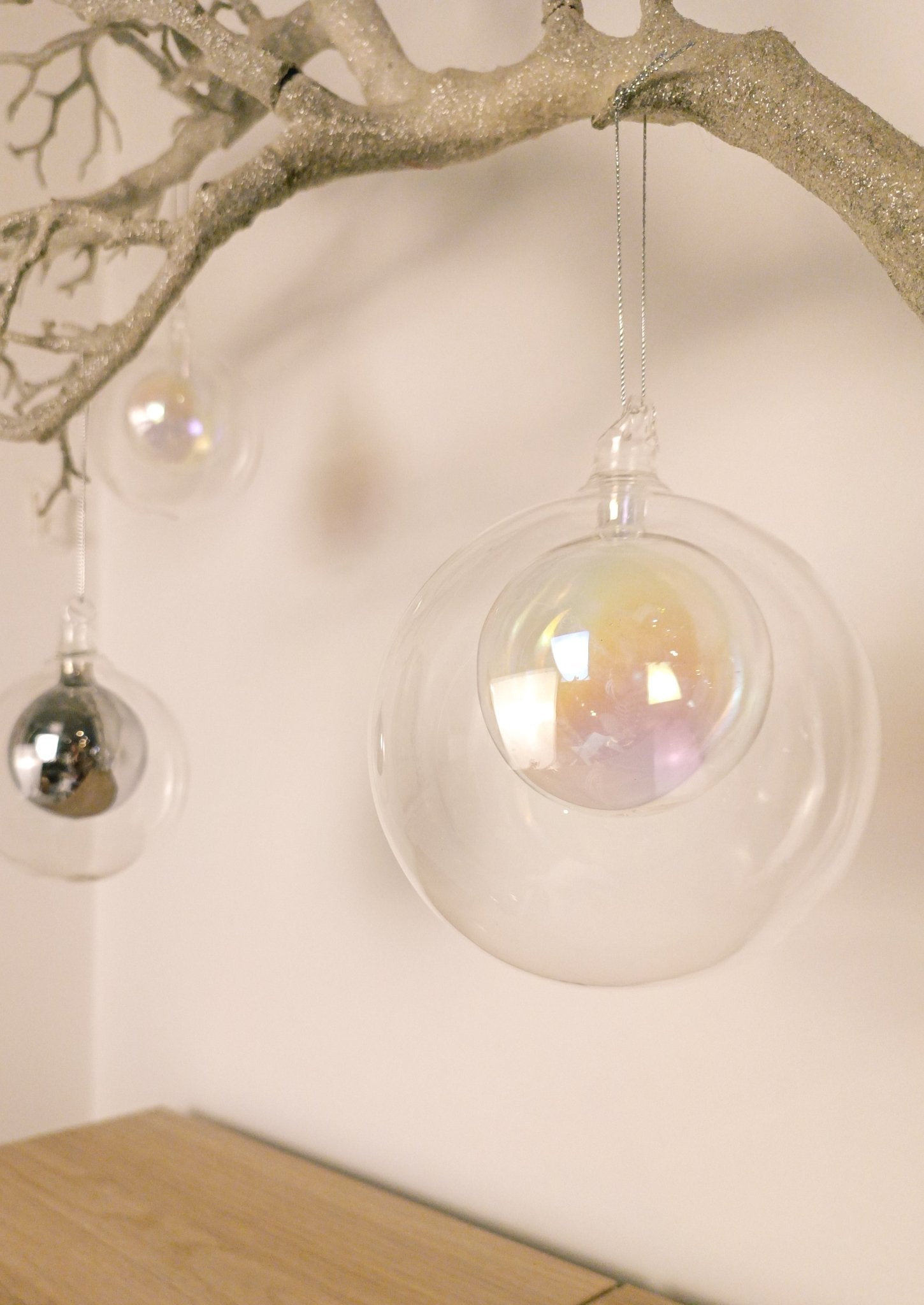 Mundgeblasene Kugeln im Modernen Style - Shades of Home