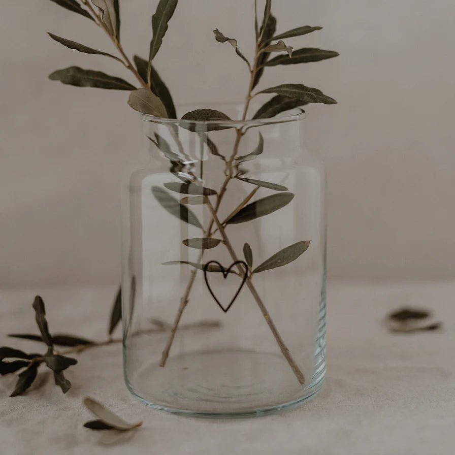 Vielseitige Große Glasvase Eulenschnitt – Handgeschriebenes Design für Blumen und Kerzen - Shades of Home