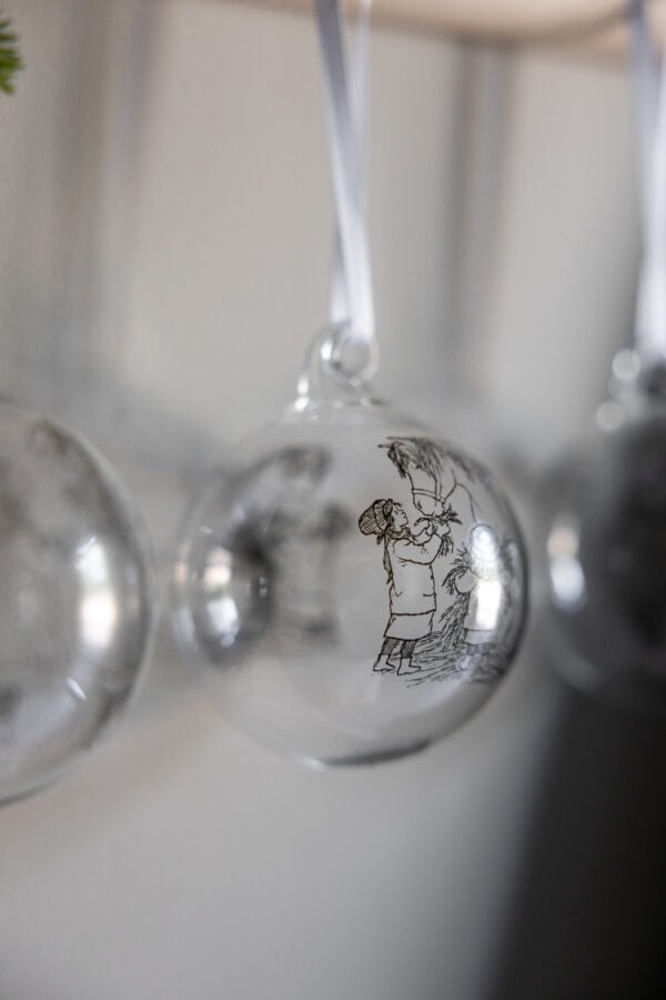 "Weihnachtskugeln mit Madita & Schwester – Skandinavischer Zauber" 3er Set - Shades of Home
