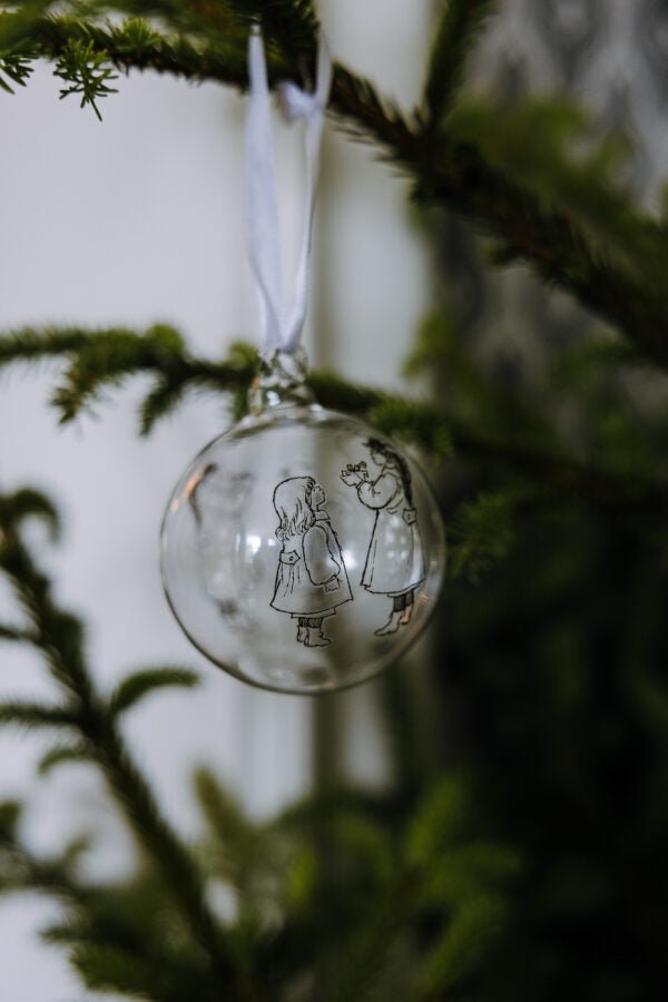 "Weihnachtskugeln mit Madita & Schwester – Skandinavischer Zauber" 3er Set - Shades of Home
