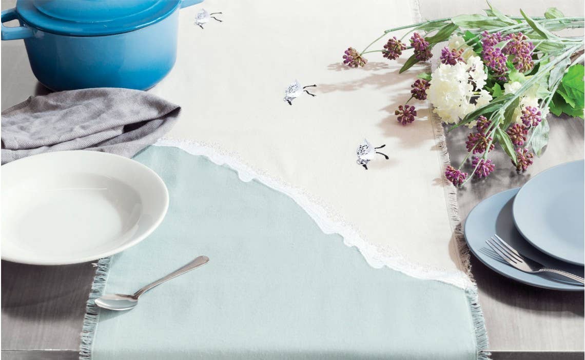 Gestickter Strandläufer Sprint Tischläufer