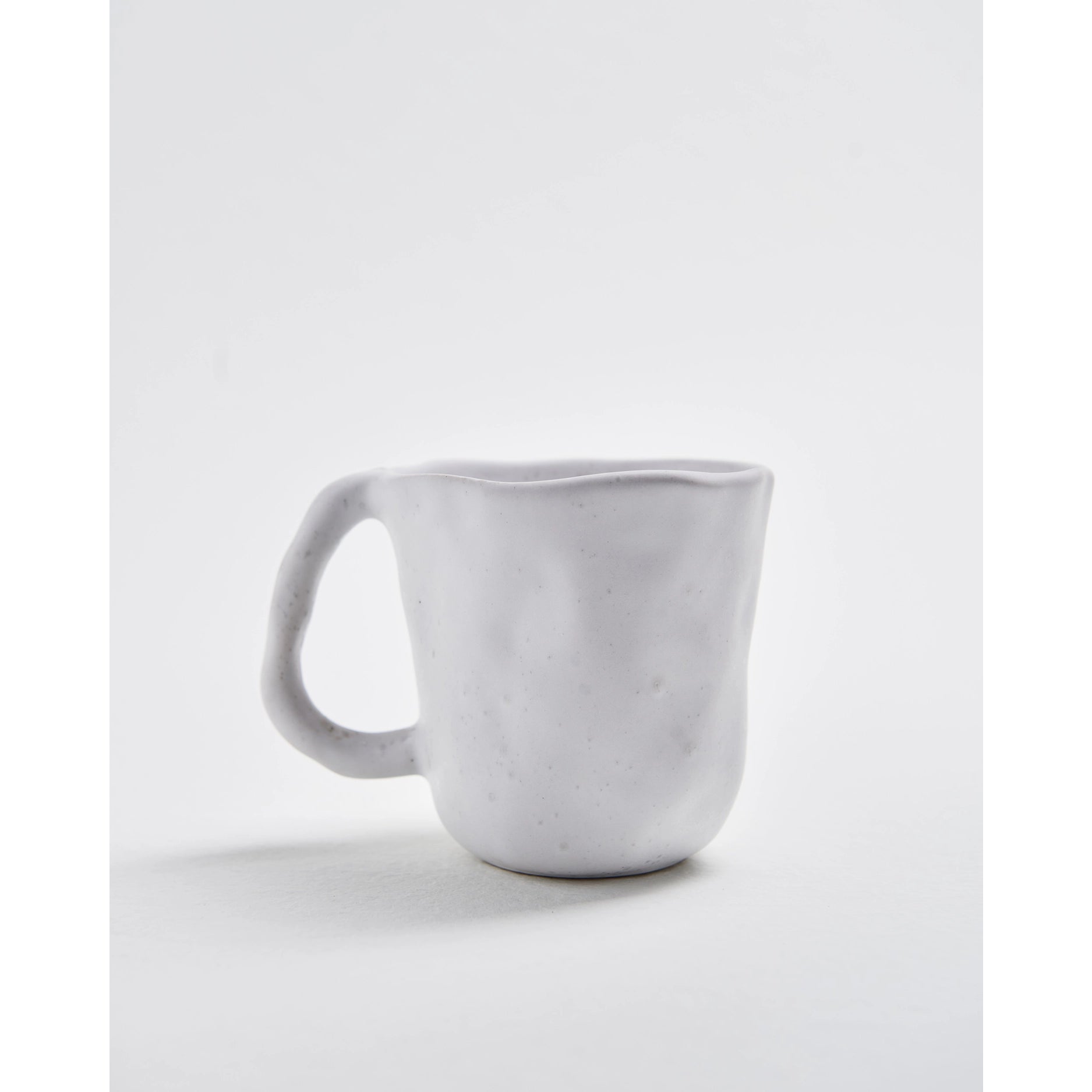 Nature Shape glatte weiße Tasse 330 ml